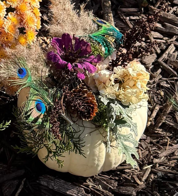Fall Decoration - Pumpkins with Dried Florals